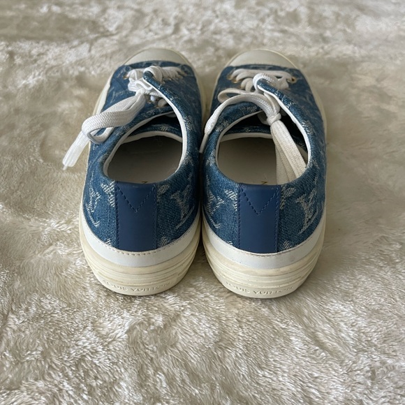 LOUIS VUITTON Stellar Low Top Denim Blue Sneakers - Picture 4 of 10